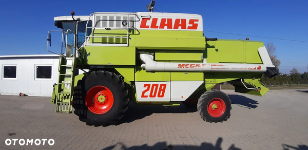 Claas Mega 208