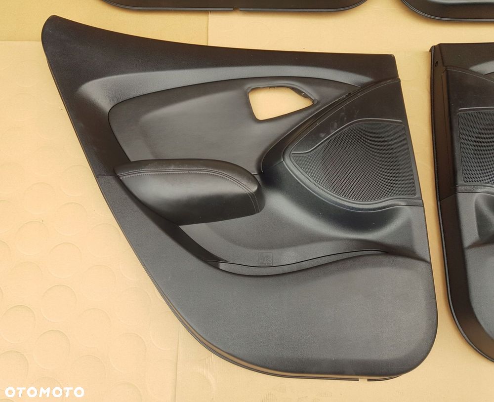 hyundai ix35 boczki drzwi tapicerka komplet - 2
