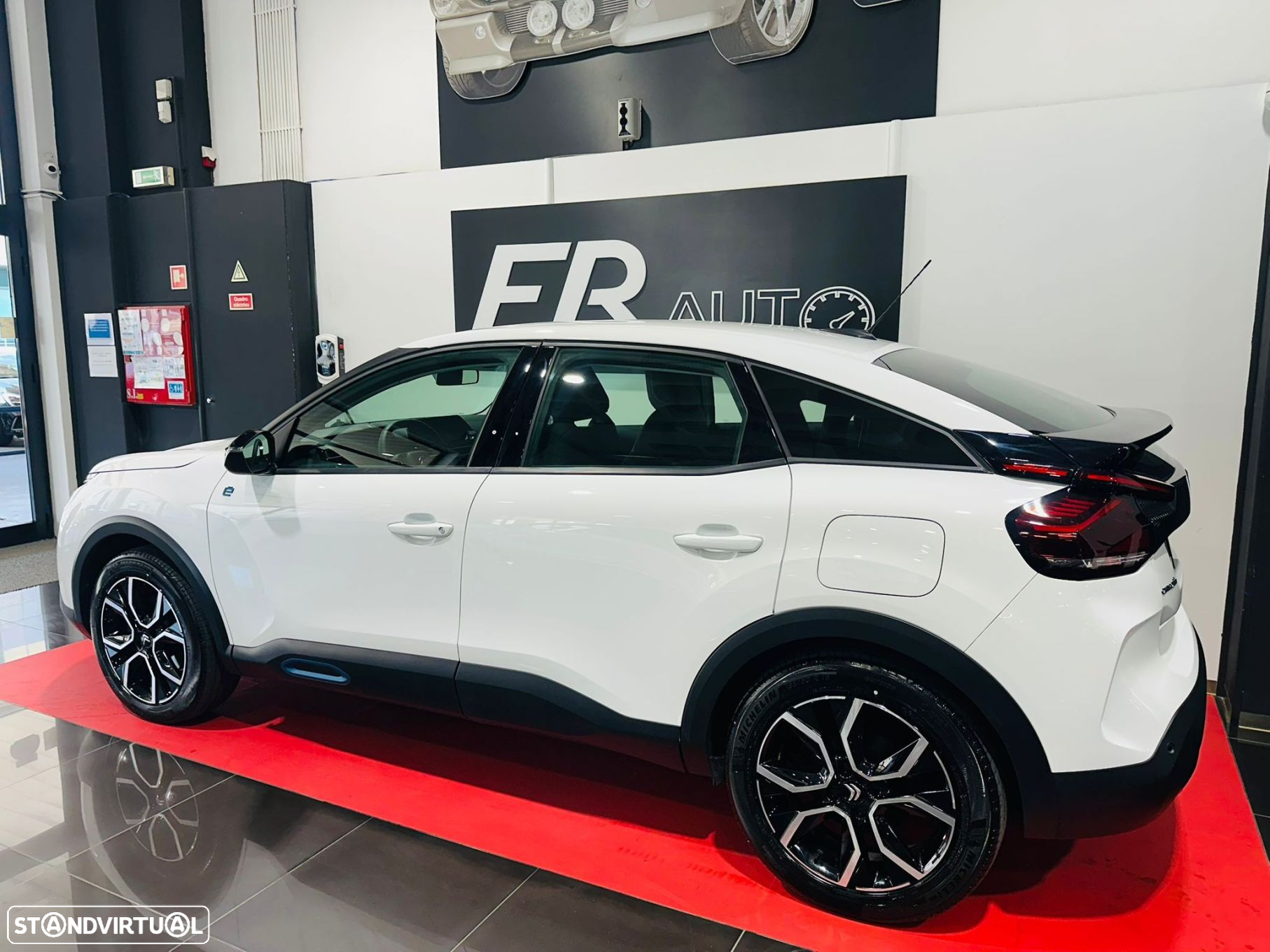 Citroën e-C4 50 kWh Feel - 13