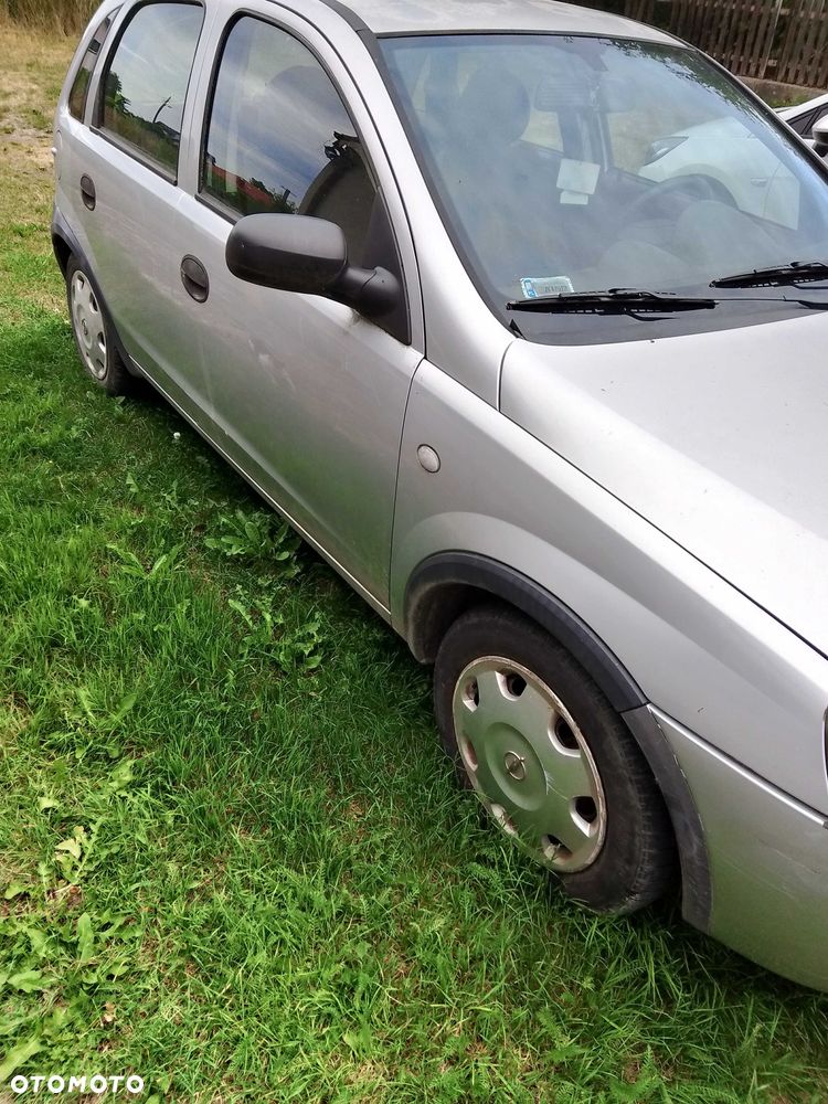 Opel Corsa - 2