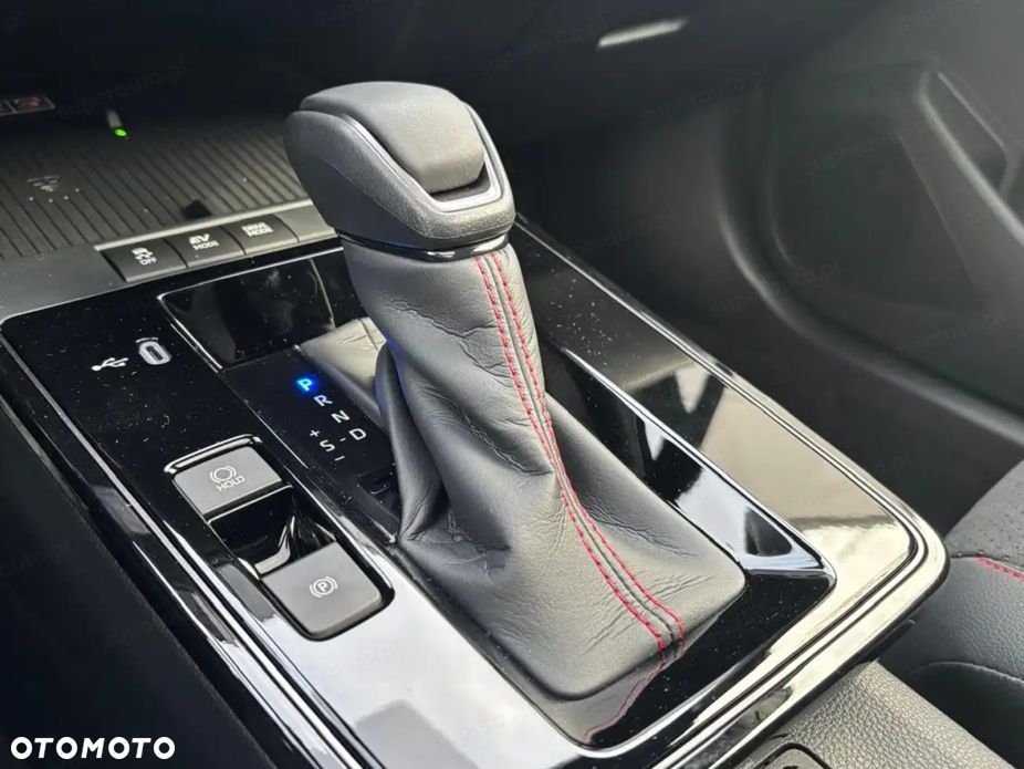 Toyota Corolla Cross - 9