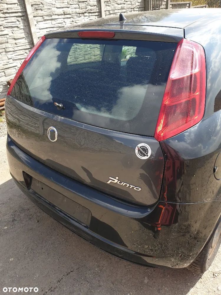 FIAT punto grande - silnik 1,4 -2005R - CAŁY NA CZĘŚCI - 9