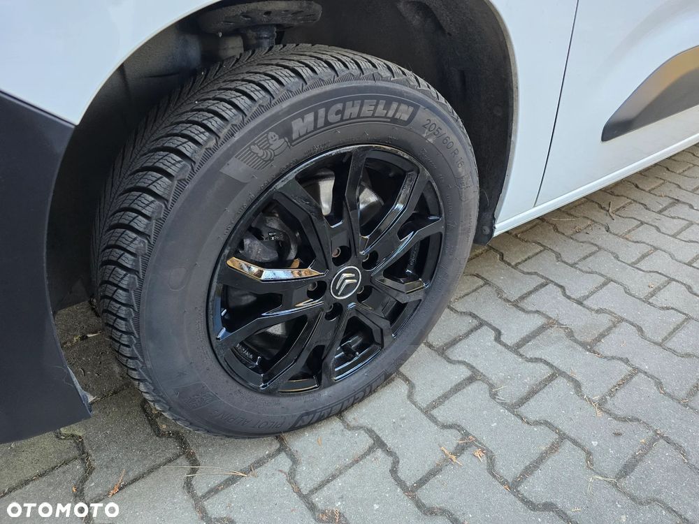 Citroën Berlingo Van XL L2H1 1.5 130KM - 8