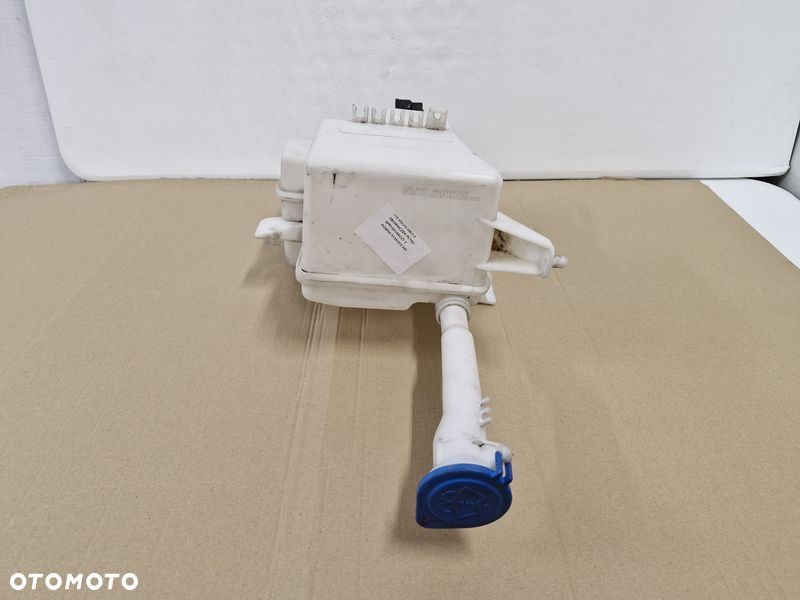 VOLVO V40 2 II ZBIORNIK ZBIORNICZEK PŁYNU DO SPRYSKIWACZY 2 POMPKI 31391615 - 4