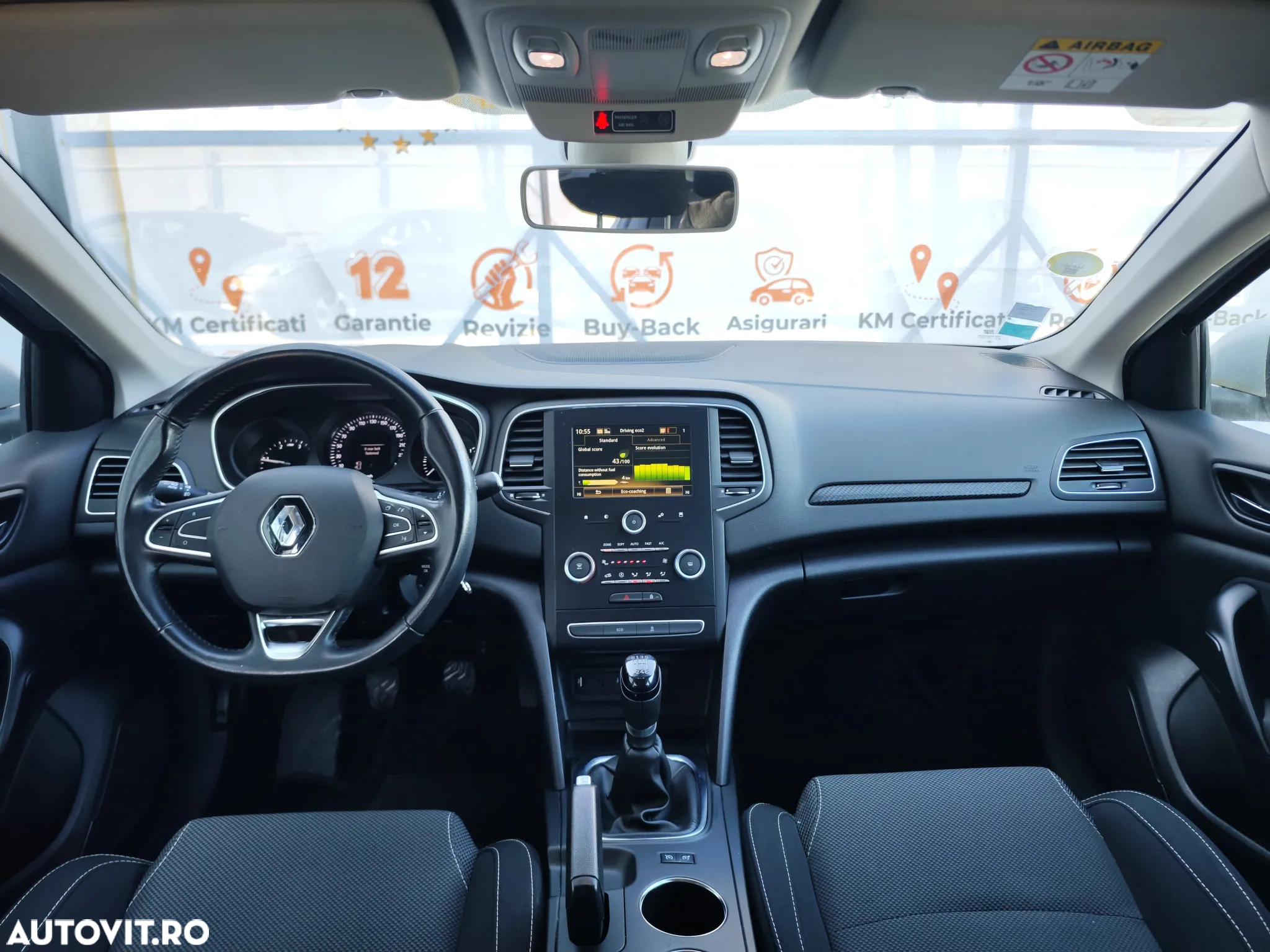 Renault Megane Estate 1.5 dCI Life - 9