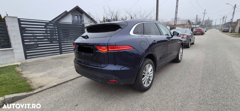 Jaguar F-Pace 20d AWD Portfolio - 7