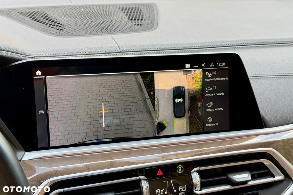 BMW X5 xDrive40i sport - 22