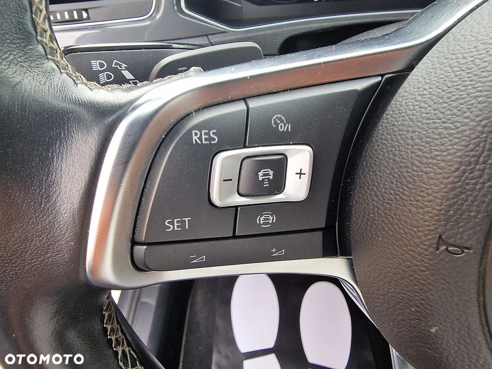Volkswagen T-Roc 2.0 TSI 4Motion R-Line DSG - 14