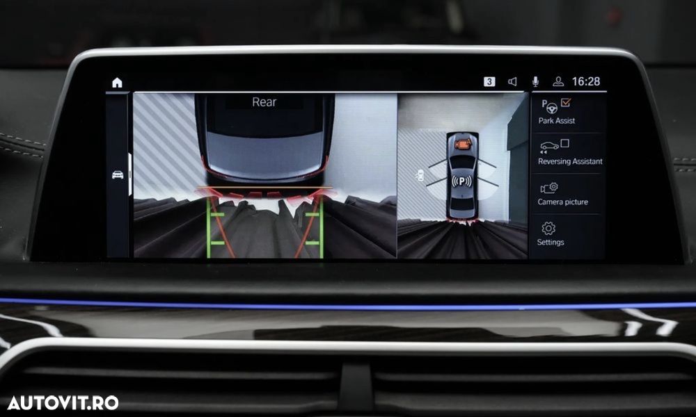 BMW Seria 7 740Li - 24