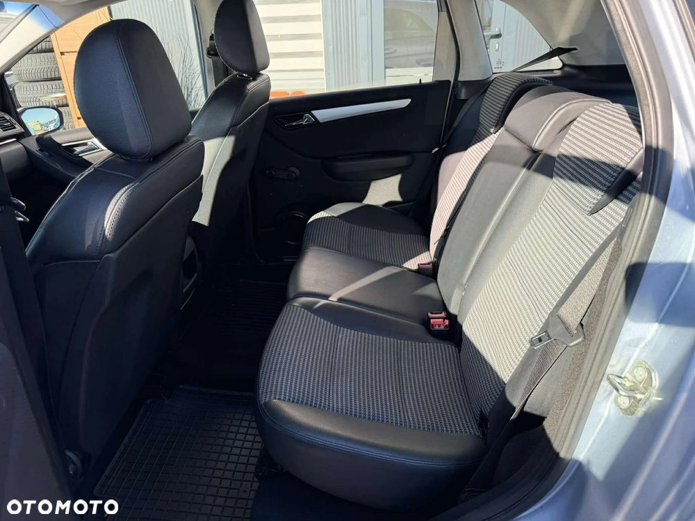 Mercedes-Benz Klasa B 200 - 12