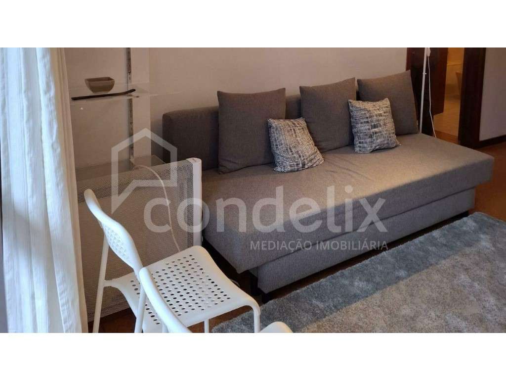 Apartamento T1 para arrendar no Porto - Grande imagem: 3/17