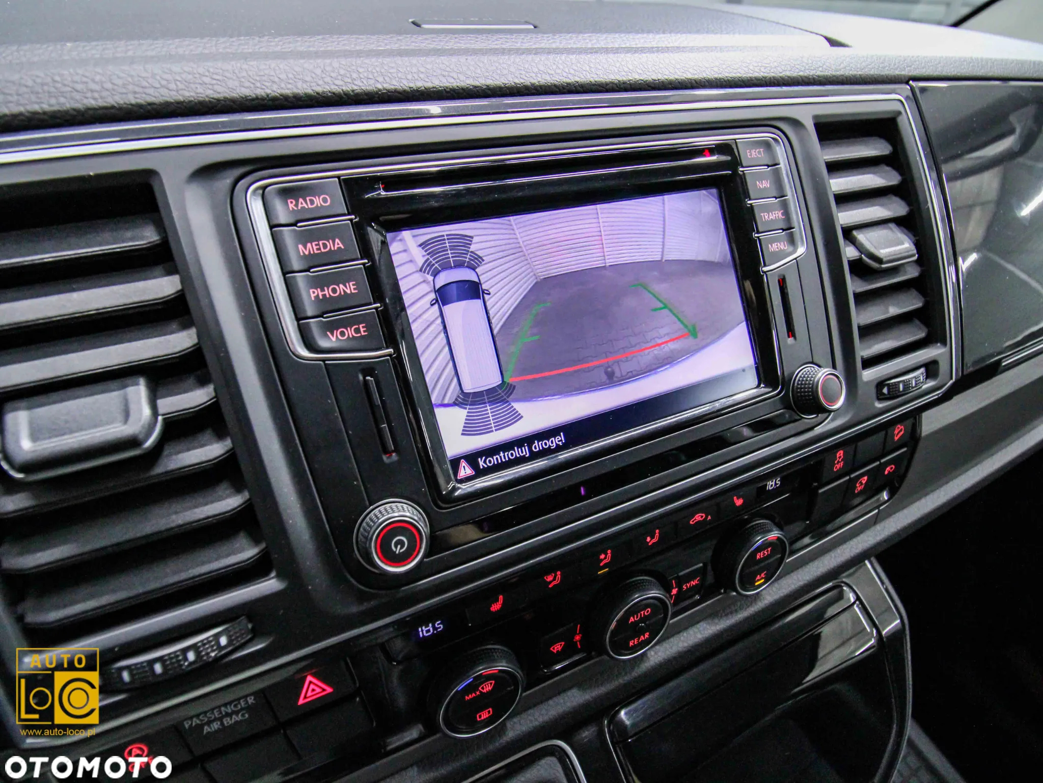 Volkswagen Multivan 2.0 BiTDI L2 Comfortline 4Motion DSG - 20