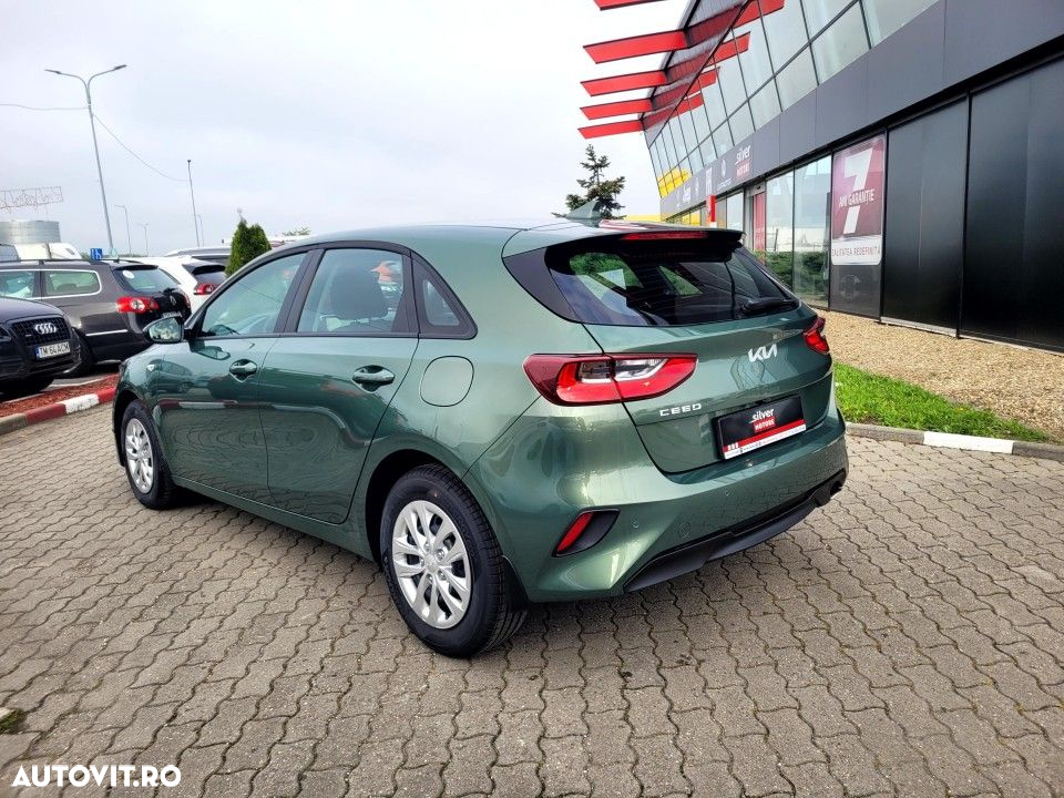 Kia Ceed - 4