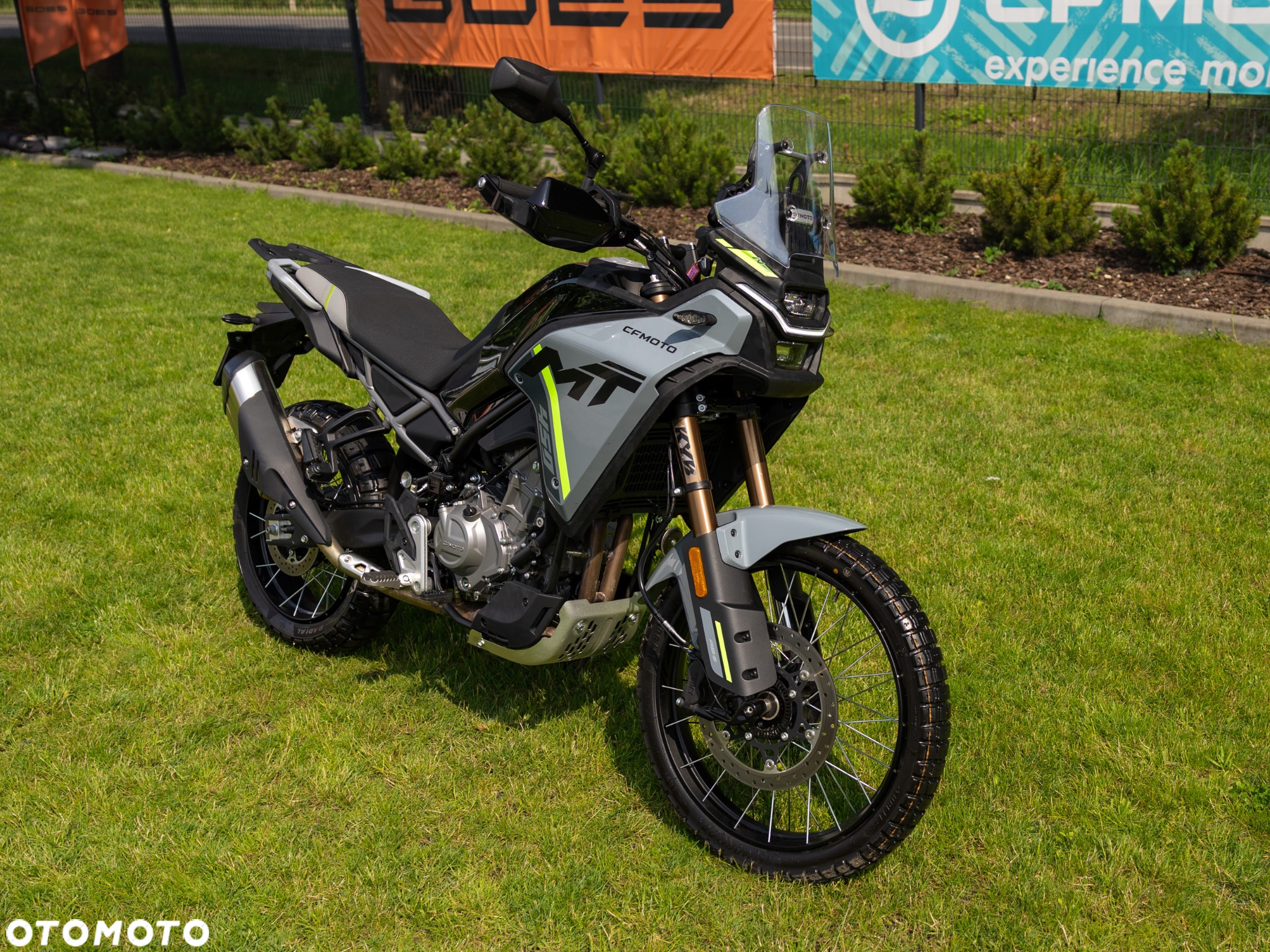 CFMoto MT - 2
