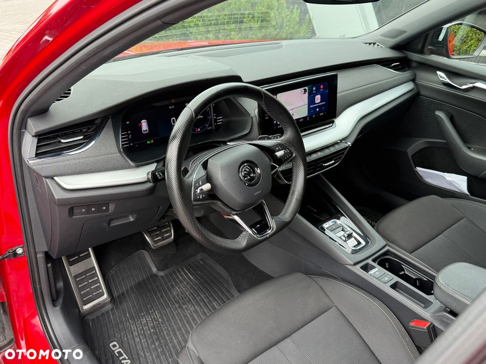Skoda Octavia 2.0 TDI 4x4 Sportline DSG - 11
