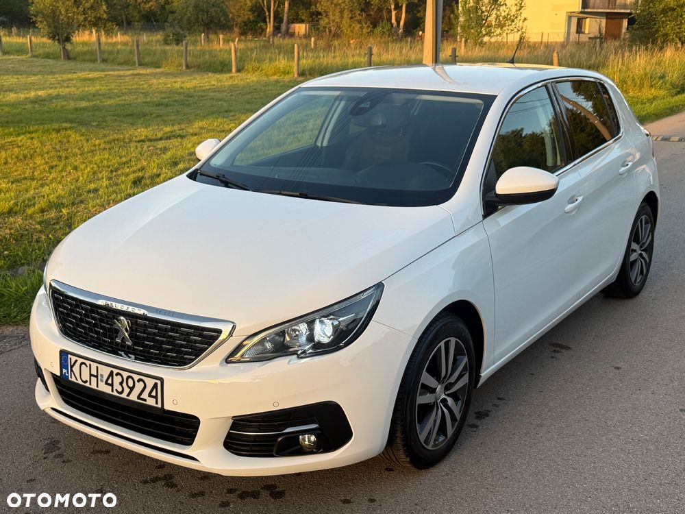 Peugeot 308 1.2 PureTech Allure S&S - 20