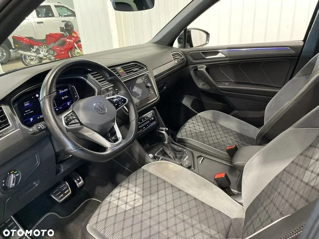 Volkswagen Tiguan 2.0 TDI SCR 4Mot R-Line DSG - 6