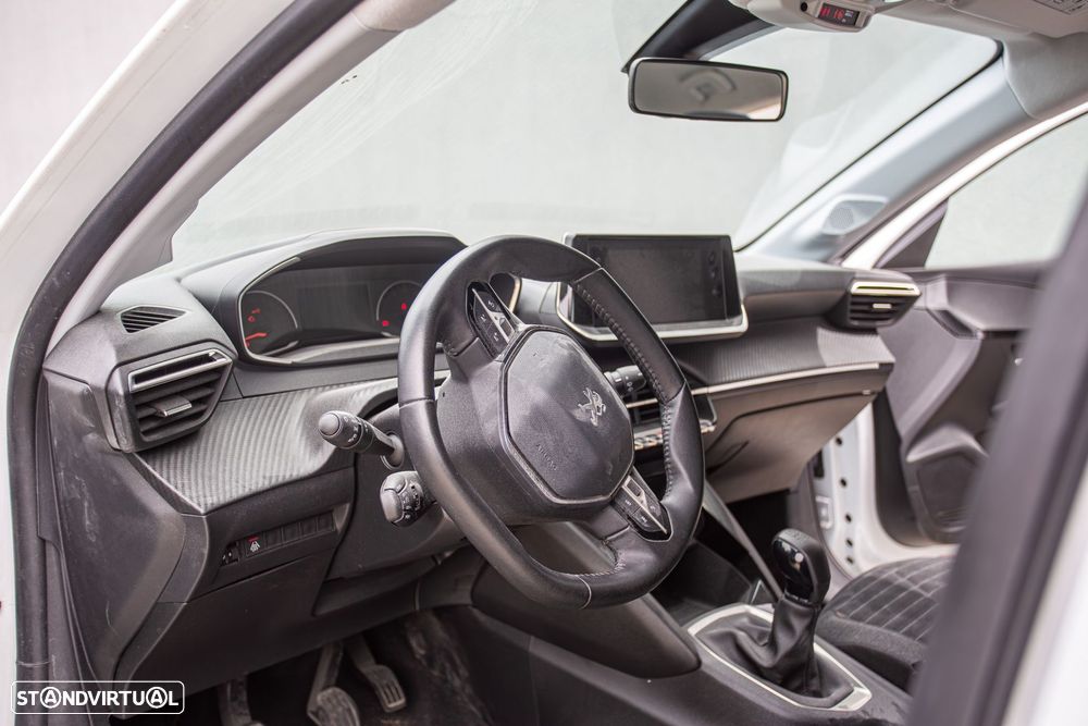 Peugeot 208 1.2 PureTech Active Pack - 12