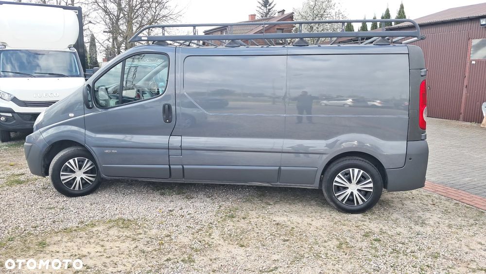 Renault Trafic - 15