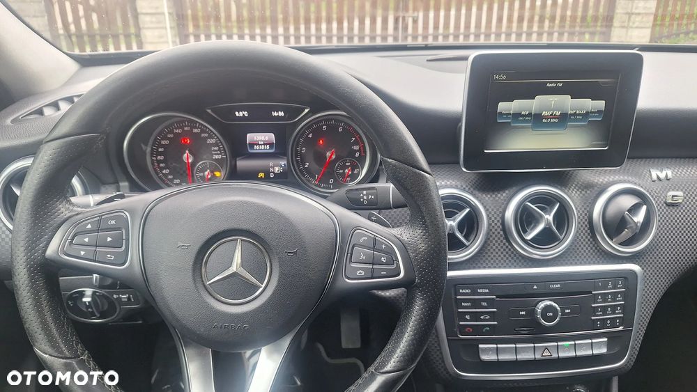 Mercedes-Benz Klasa A 180 7G-DCT Activity Edition - 19