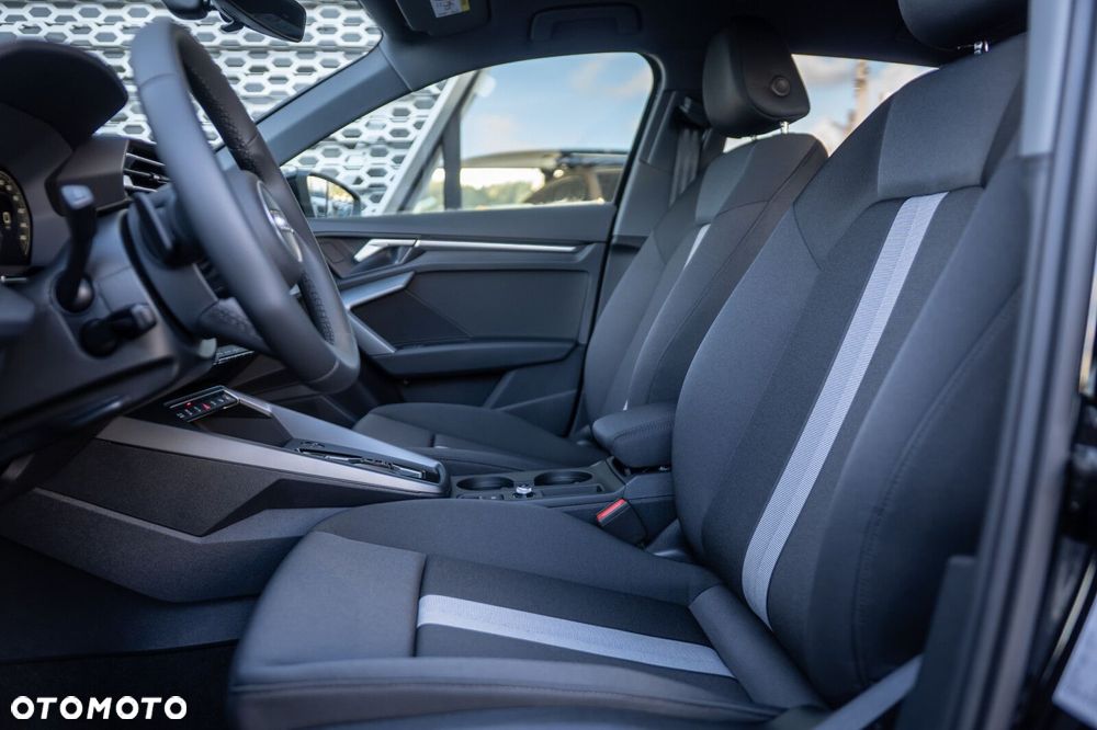 Audi A3 Sportback - 12