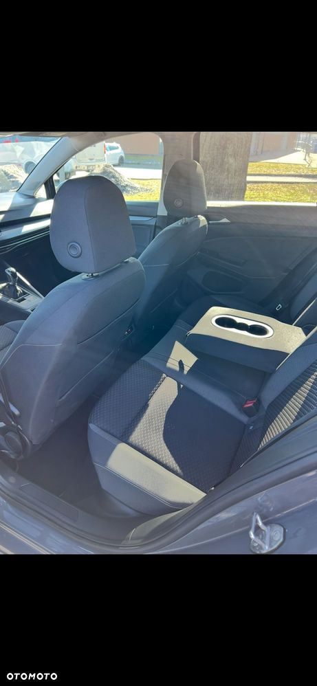 Volkswagen Golf 1.0 TSI OPF Active - 21