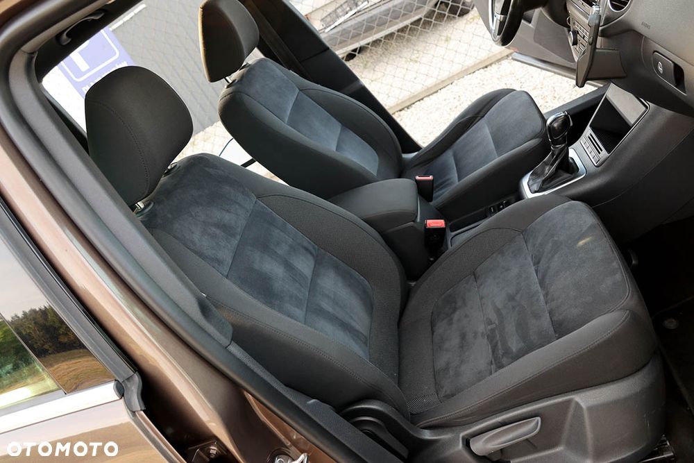 Volkswagen Tiguan 2.0 TDI DPF 4Motion DSG Sport & Style - 27
