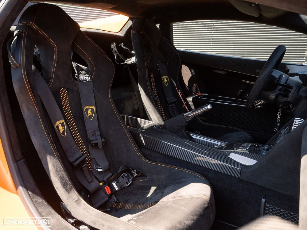 Lamborghini Gallardo 5.2 V10 LP570-4 Superleggera - 28