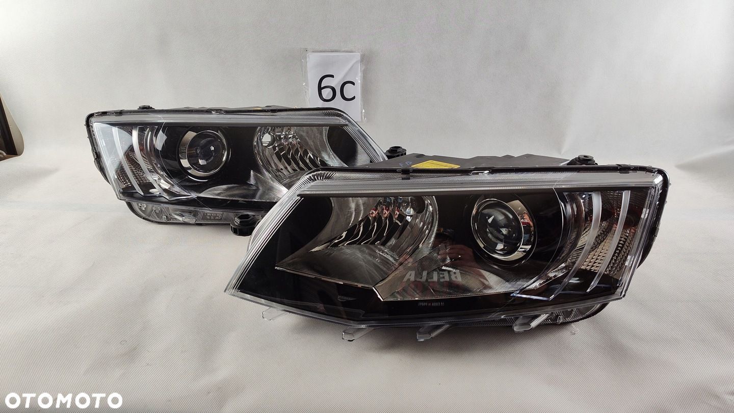 SKODA OCTAVIA III XENON LEWY PRAWY REFLEKTOR 5E1 - 1