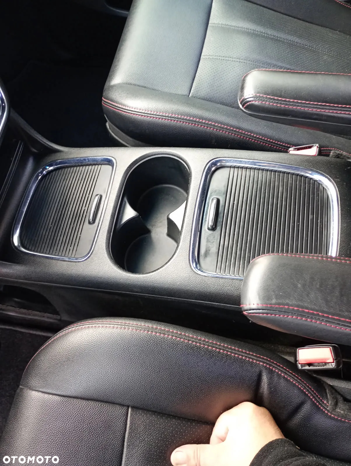 Dodge Grand Caravan - 24
