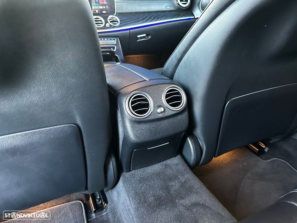 Mercedes-Benz E 300 de AMG Line - 50
