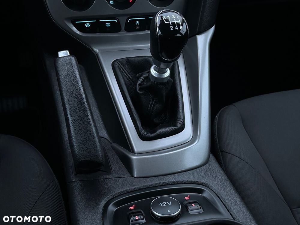 Ford Focus 1.6 EcoBoost Edition - 9