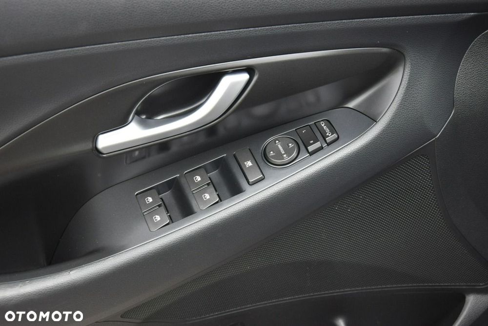 Hyundai i30 1.4 T-GDI GPF Premium - 28