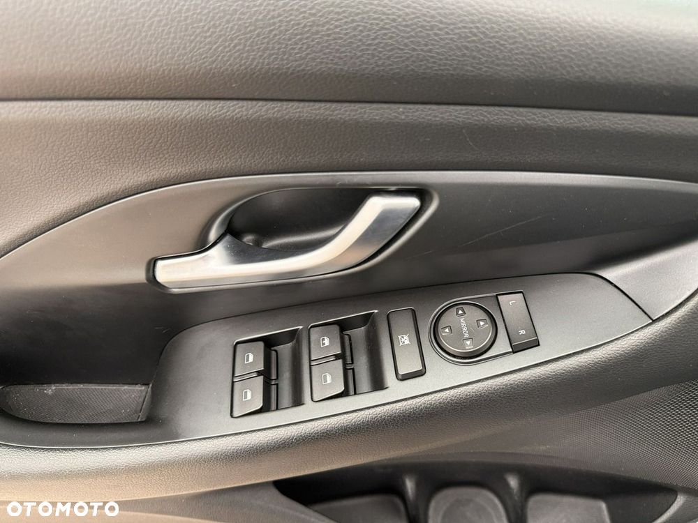 Hyundai i30 - 14