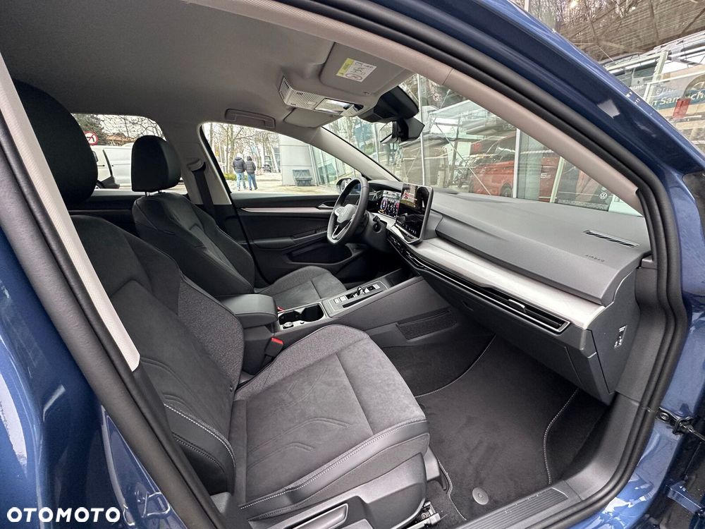 Volkswagen Golf Variant - 15