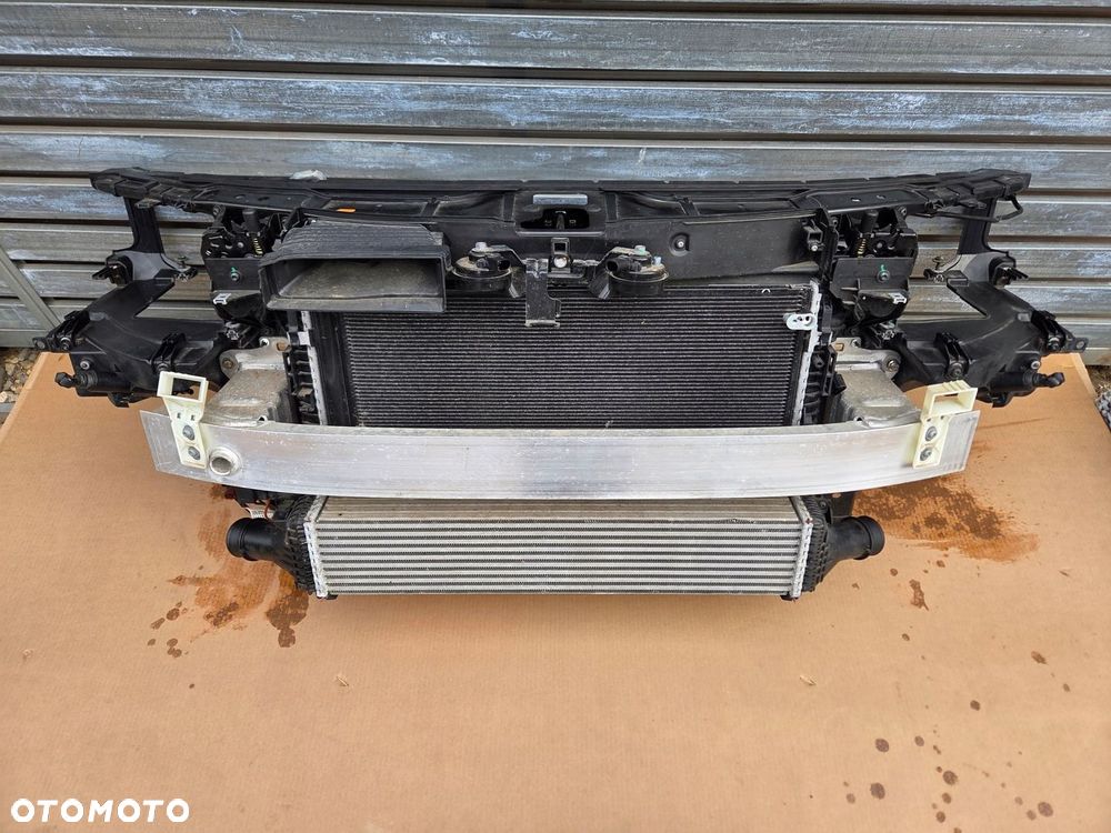 AUDI OE A8 D4 LIFT 3.0 TDI PAS PRZEDNI WZMOCNIENIE CHŁODNICE WENTYLATORY - 2