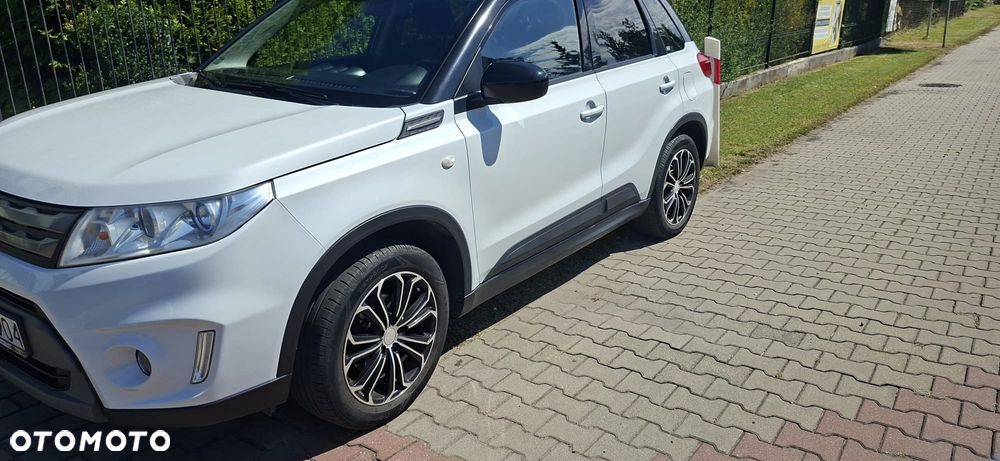 Suzuki Vitara 1.6 Comfort 2WD - 2