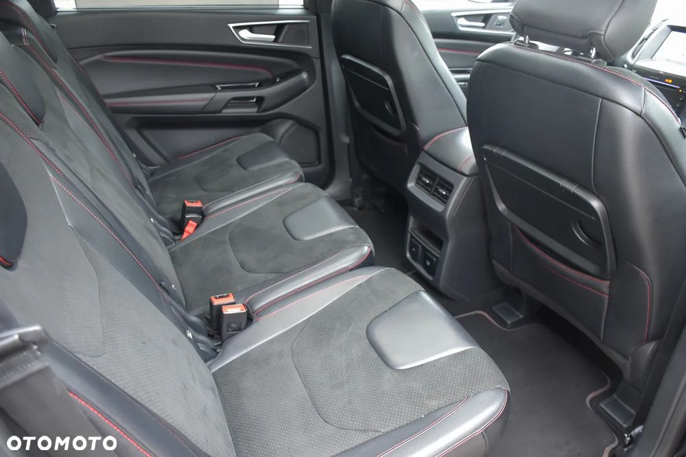 Ford S-Max 2.0 TDCi ST-Line PowerShift - 30