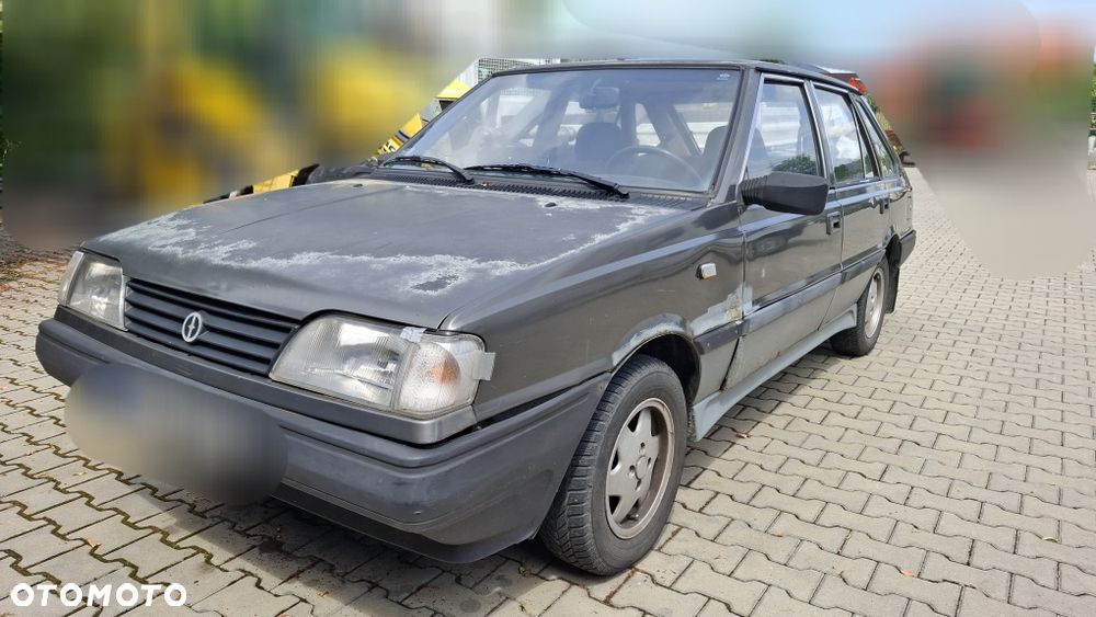 Polonez Caro - 2