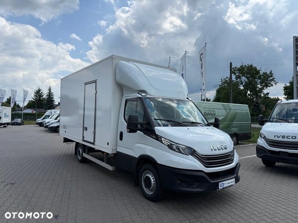 Iveco 35S18