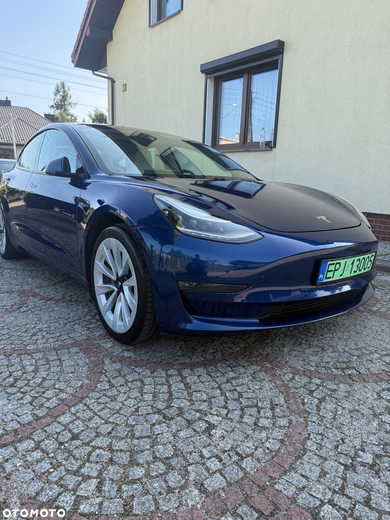 Tesla Model 3 Langstreckenbatterie Allradantrieb Dual Motor - 1