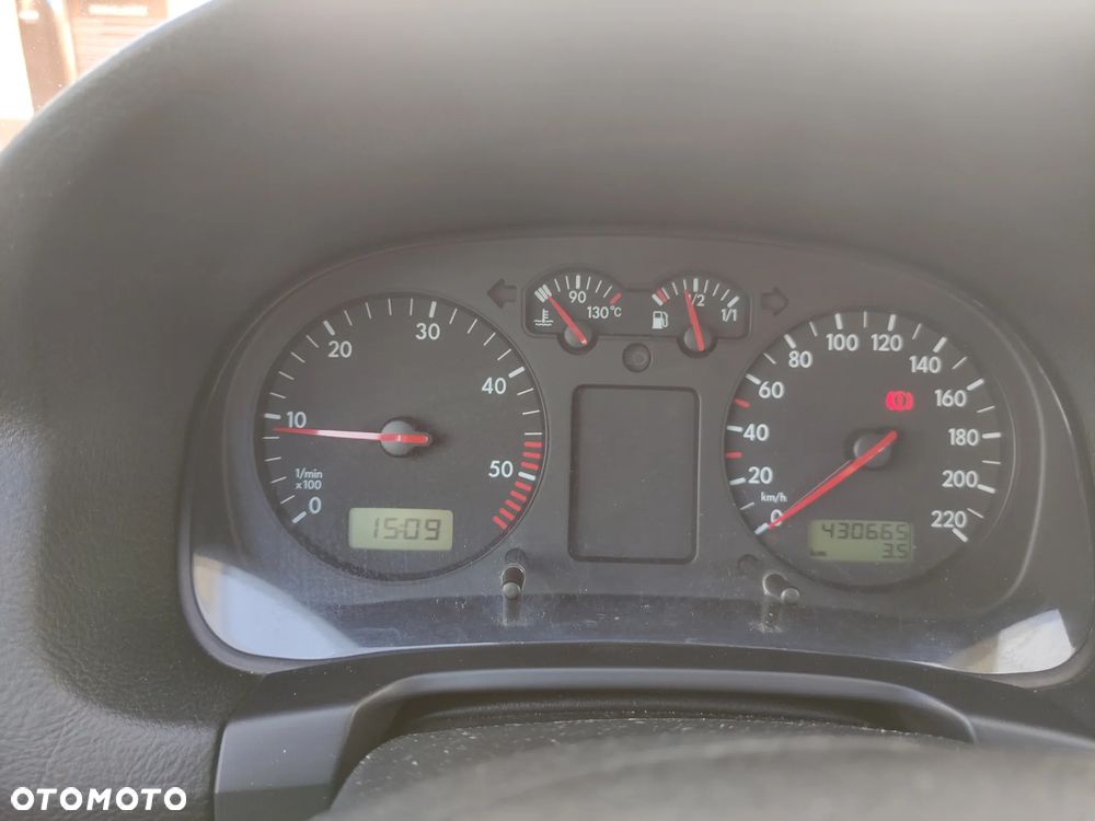 Volkswagen Golf 1.9 TDI Comfortline - 17