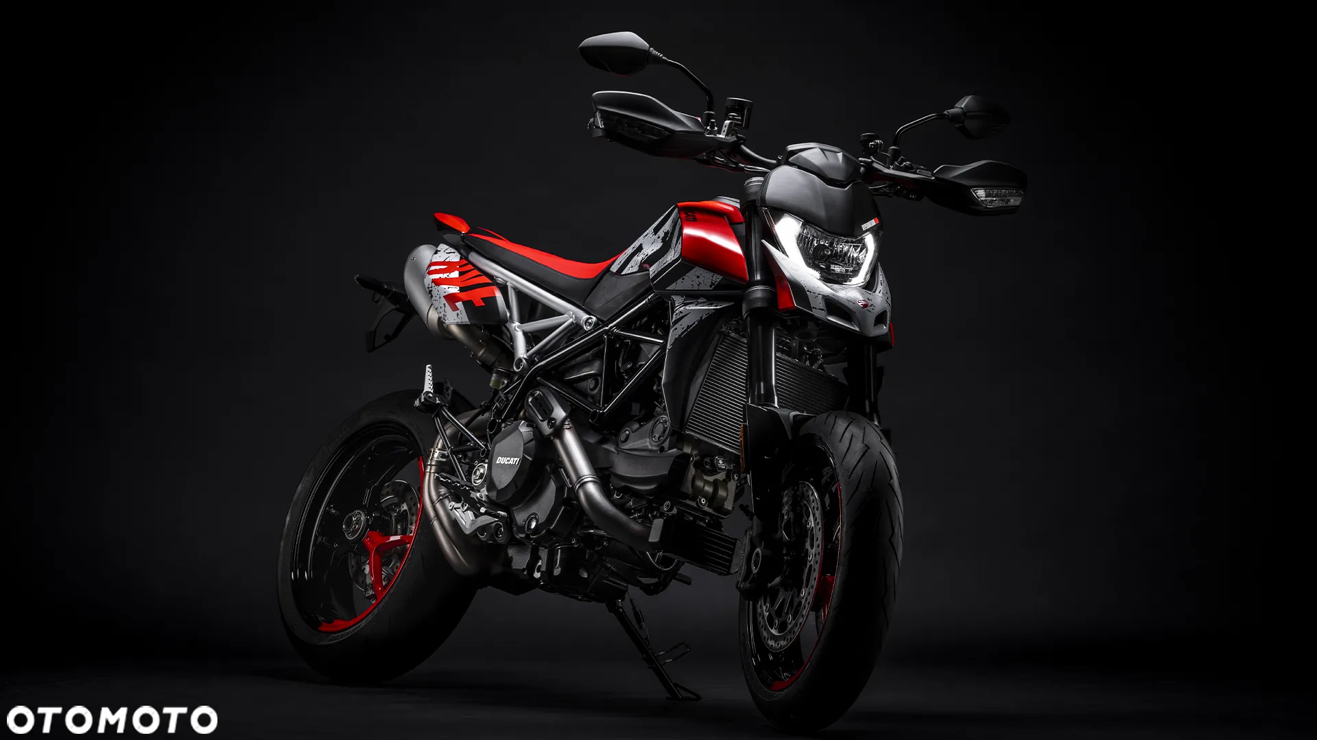 Ducati Hypermotard - 14