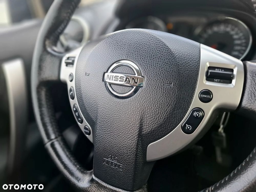 Nissan Qashqai+2 - 21