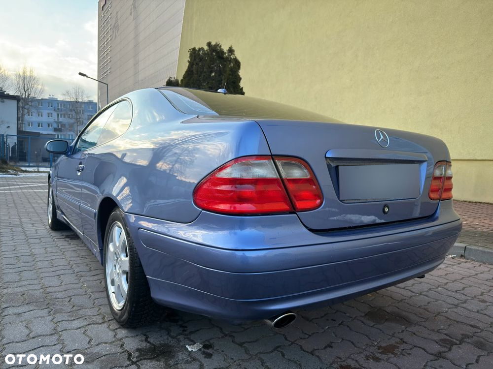 Mercedes-Benz CLK Coupe 320 Avantgarde - 3