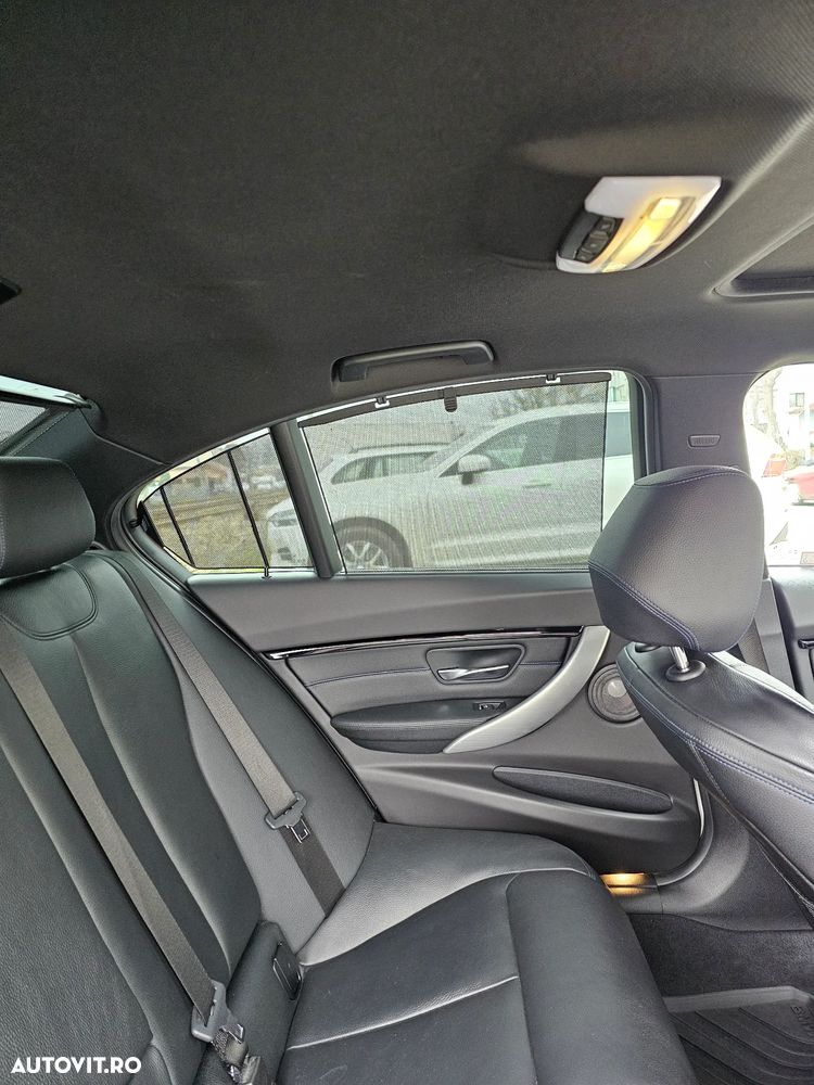 BMW Seria 3 320d xDrive AT M Sport - 15