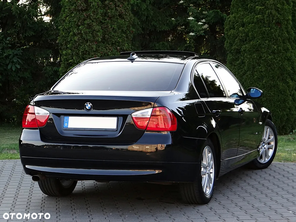 BMW Seria 3 320d - 14
