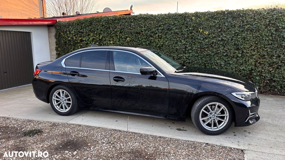 BMW Seria 3 320d xDrive AT Luxury Line - 7