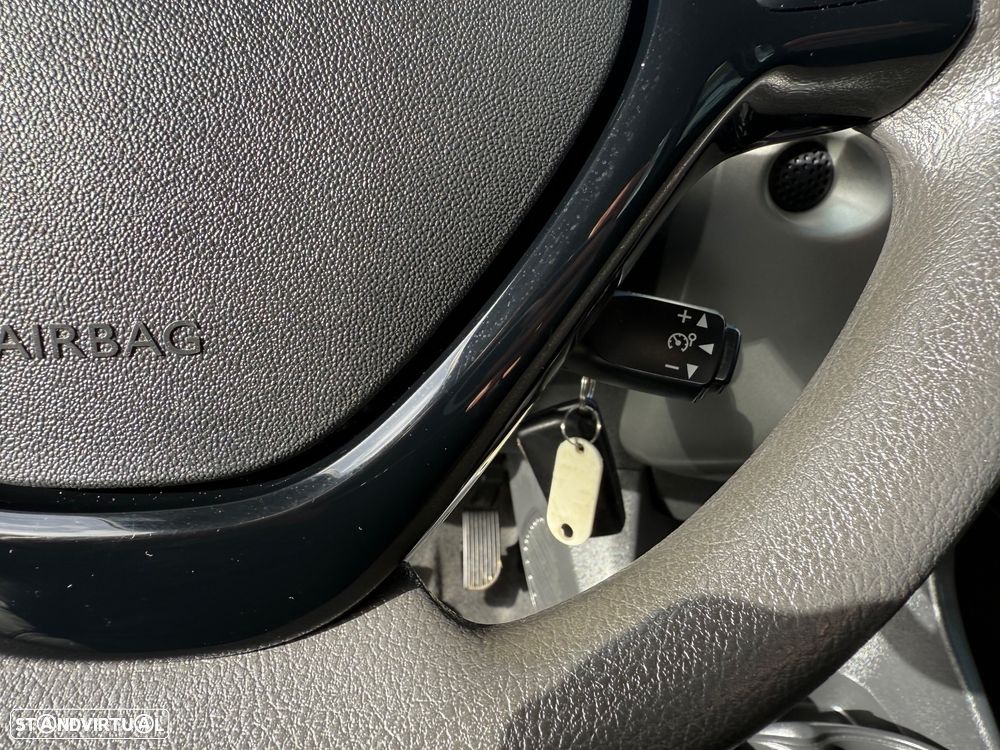 Peugeot 108 1.2 PureTech Active - 24