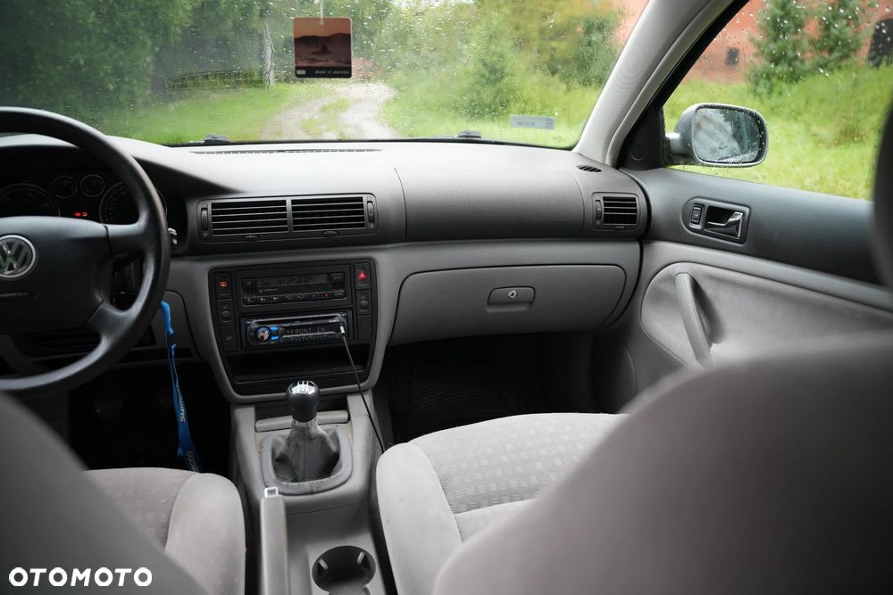Volkswagen Passat 1.9 TDI - 7
